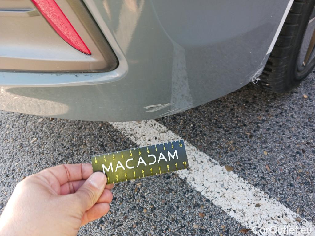  Hyundai   Ioniq HYUNDAI / 2019 / 5P / berlina con portón 1.6 GDI HEV Tecno DCT #14