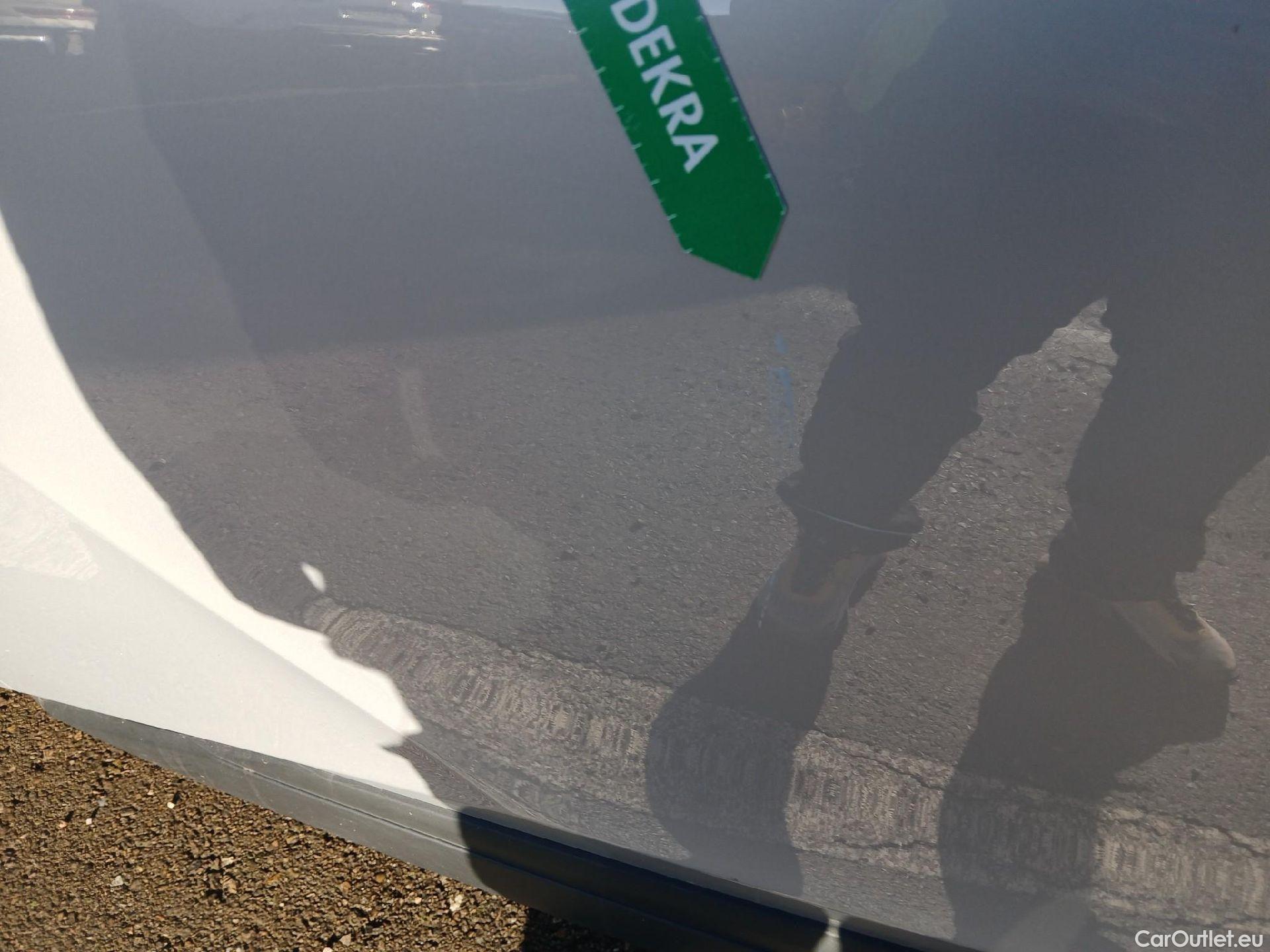  DS  DS4 DS DS 4 / 2021 / 5P / berlina con portón BlueHDi 130 auto BASTILLE + (AC) #12