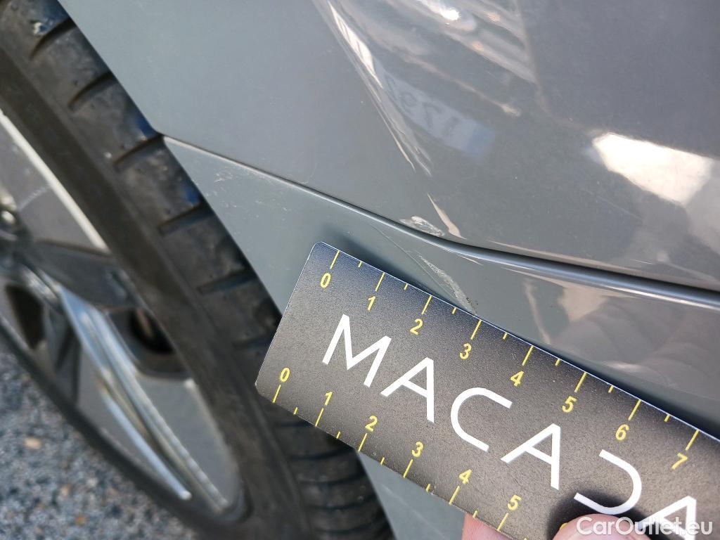  Hyundai   Ioniq HYUNDAI / 2019 / 5P / berlina con portón 1.6 GDI HEV Tecno DCT #27