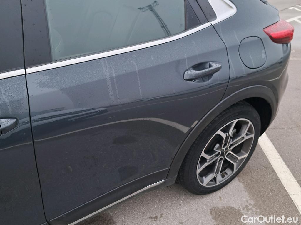  KIA  XCeed KIA  / 2019 / 5P / todoterreno 1.6 GDi PHEV 104kW (141CV) eTech #11