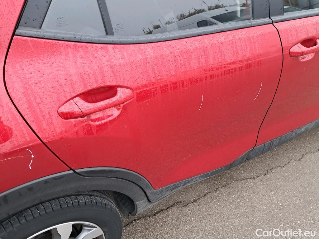  KIA  STONIC KIA  / 2017 / 5P / todoterreno 1.0 T-GDi 74kW (100CV) MHEV iMT Concept #9