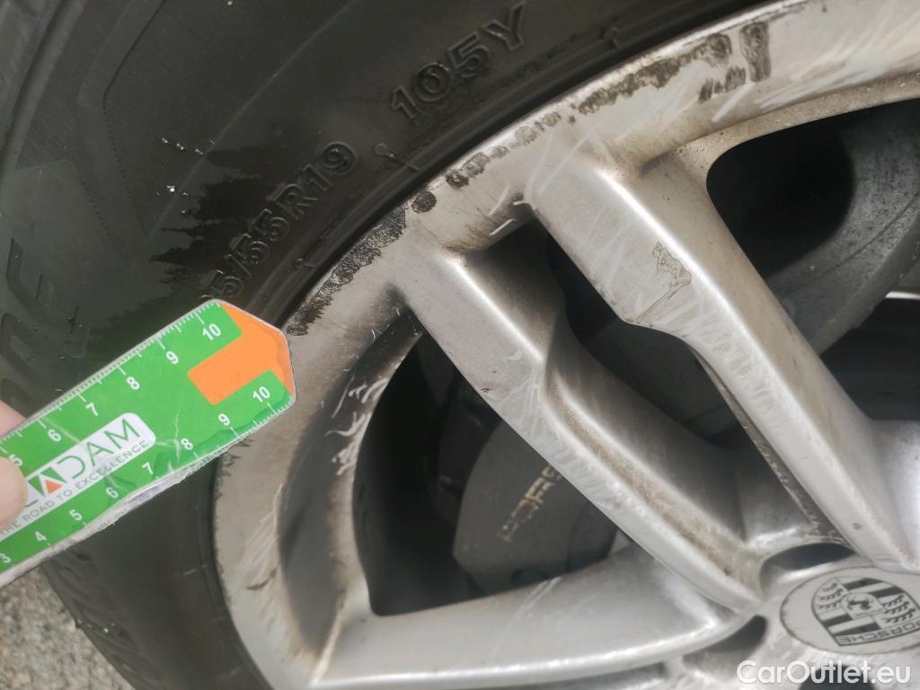  Porsche  Macan PORSCHE  / 2021 / 5P / todoterreno  #19