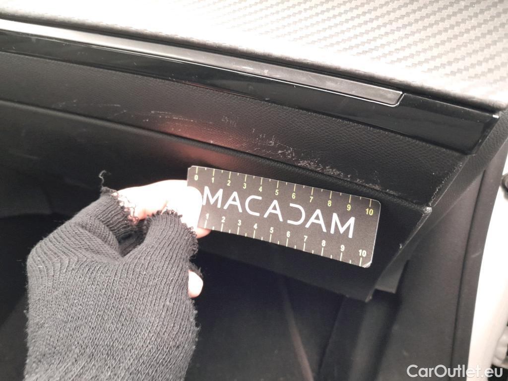  Peugeot  2008 PEUGEOT  / 2019 / 5P / todoterreno Allure BlueHDI 81kW (110CV) #7