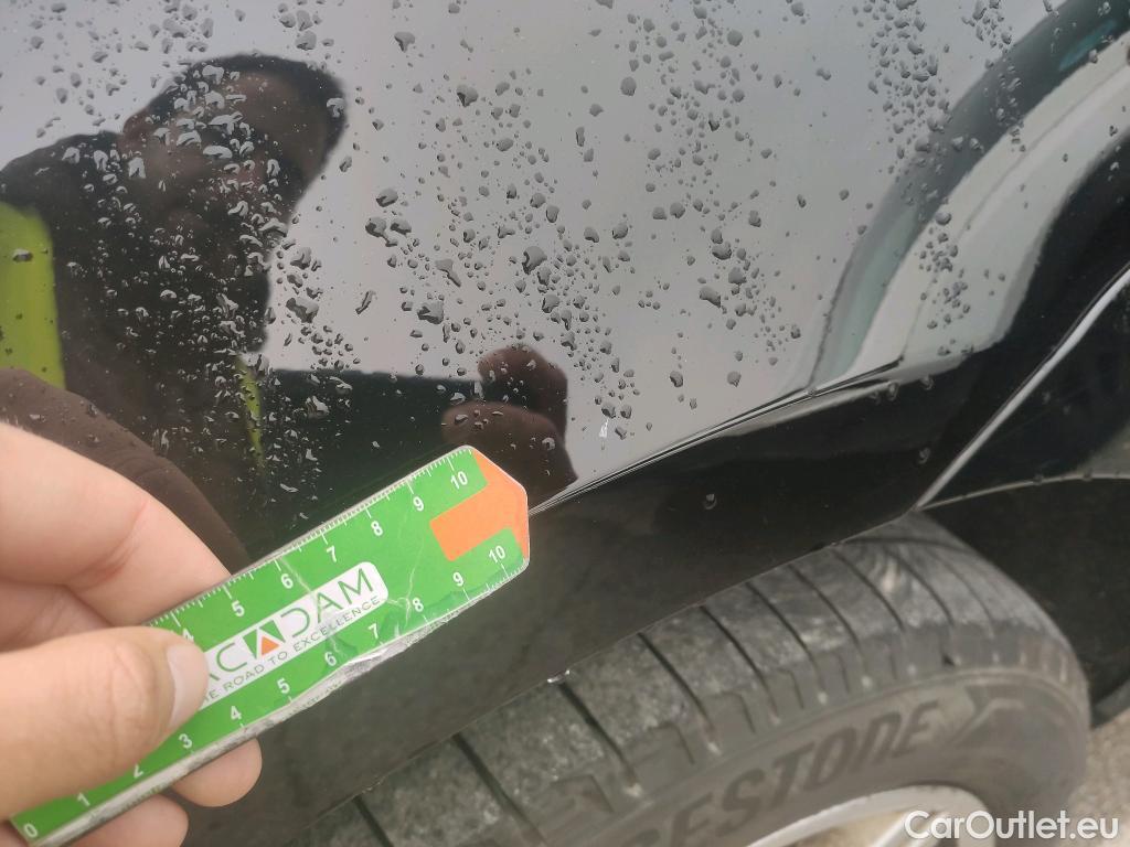  Porsche  Macan PORSCHE  / 2021 / 5P / todoterreno  #8