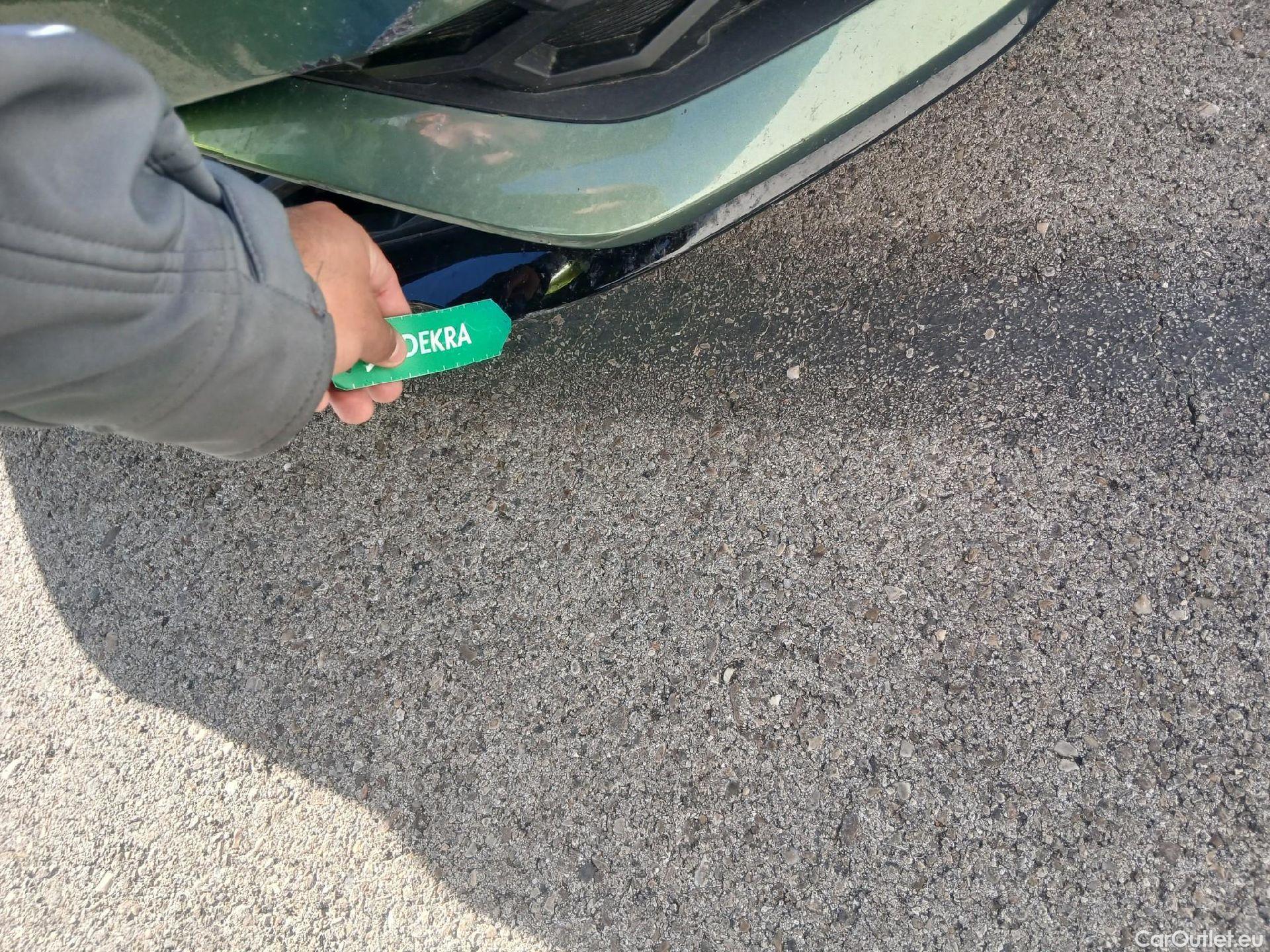  KIA  Sportage KIA  / 2022 / 5P / todoterreno 1.6 T-GDi HEV 171kW (230CV) GT-line 4X2 #9