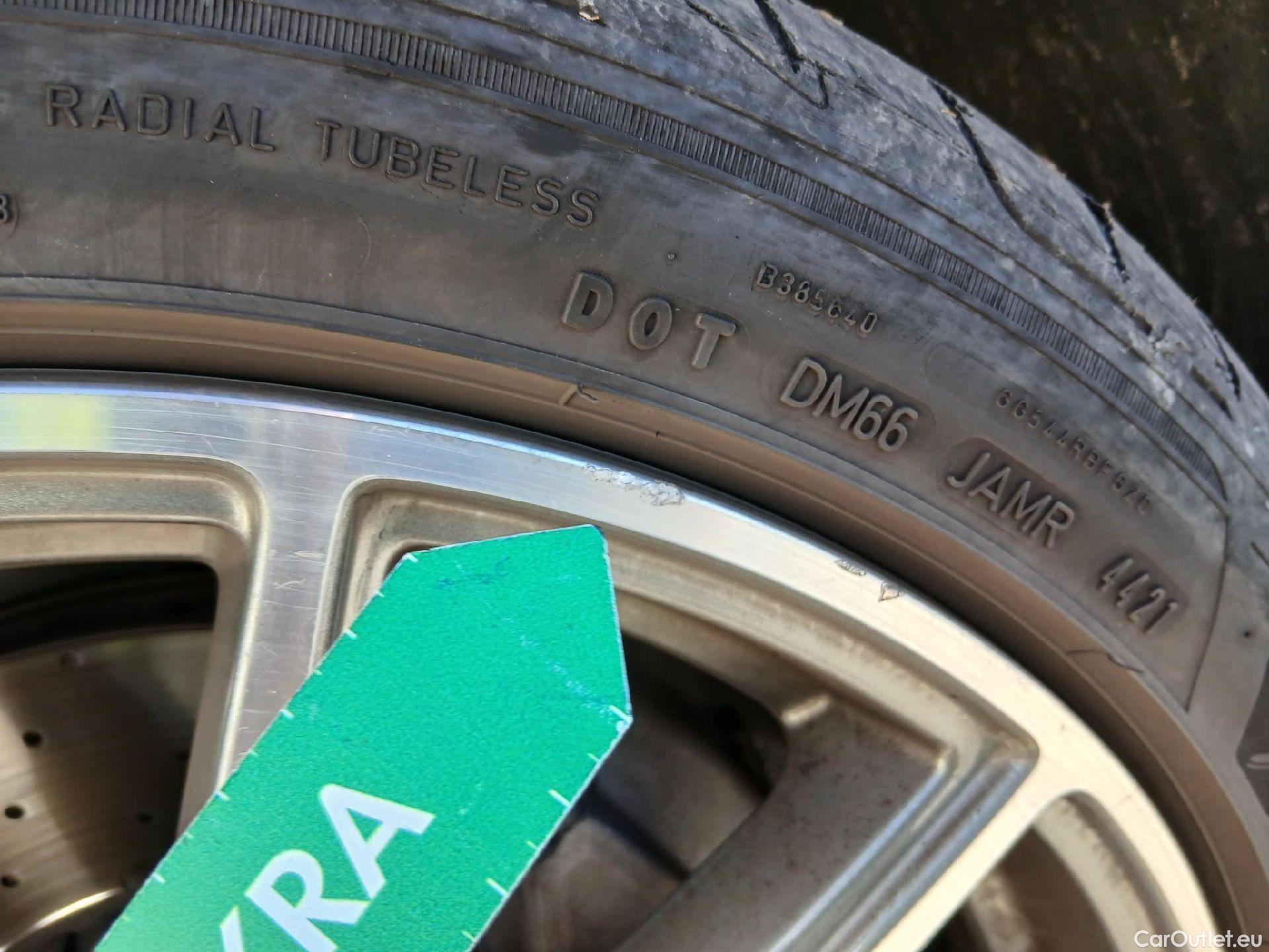  Mercedes  E-Klasse MERCEDES-BENZ Clase E / 2020 / 2P / coupé Coupé E 220 d 4MATIC #4