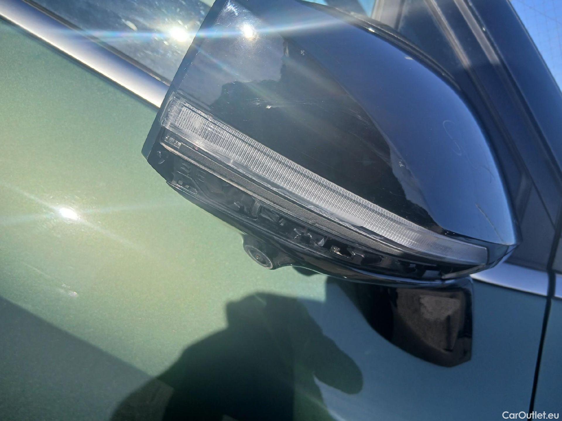  KIA  Sportage KIA  / 2022 / 5P / todoterreno 1.6 T-GDi HEV 171kW (230CV) GT-line 4X2 #46