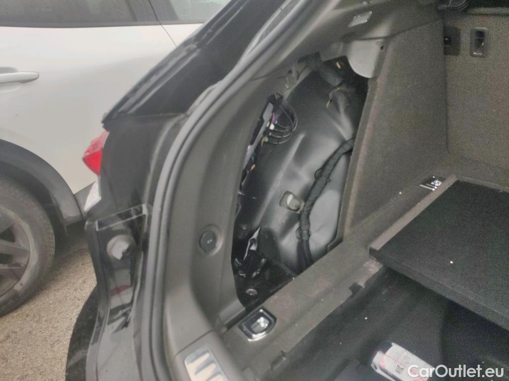  Porsche  Macan PORSCHE  / 2021 / 5P / todoterreno  #22