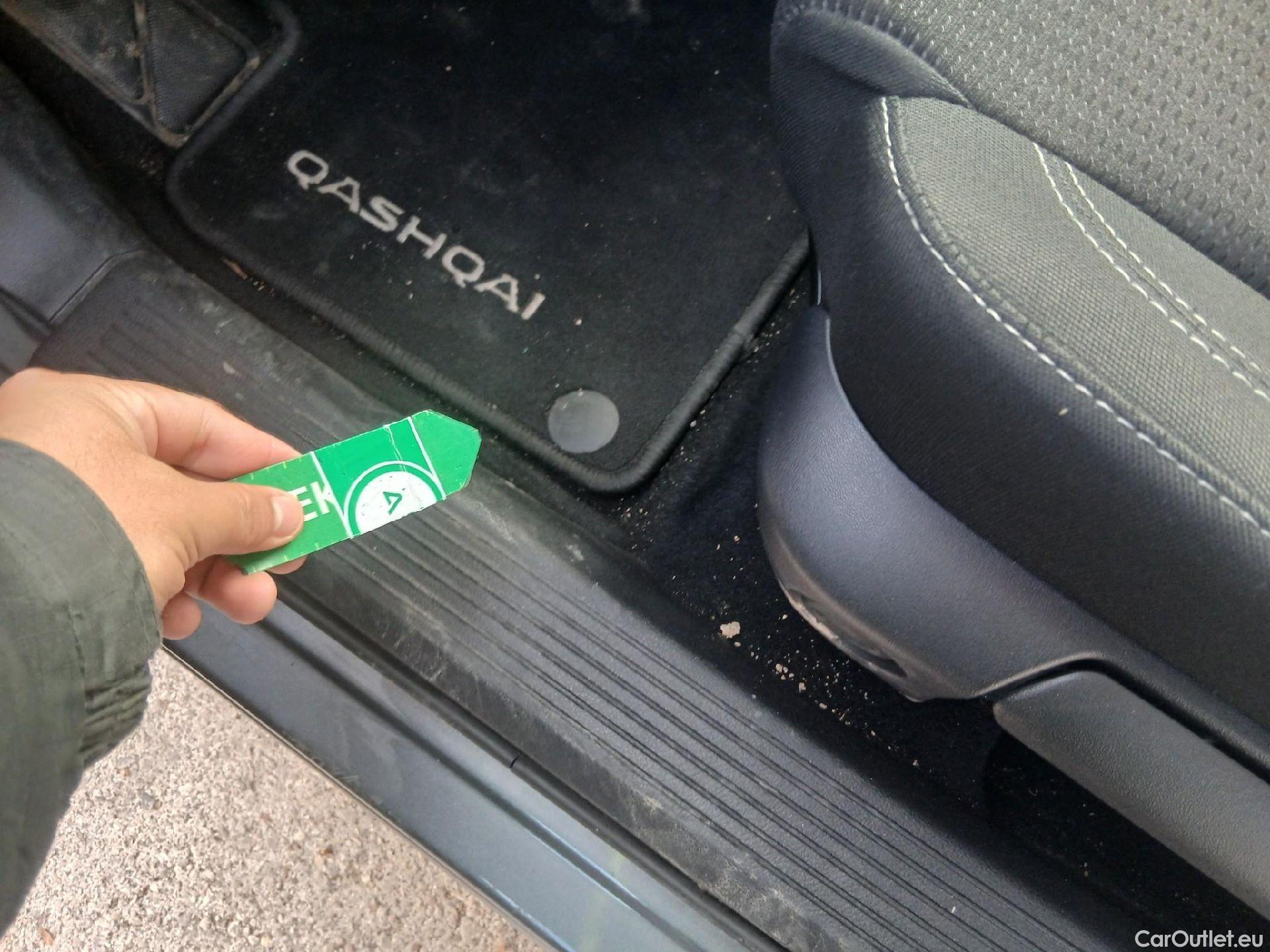  Nissan  Qashqai NISSAN  / 2021 / 5P / todoterreno DIG-T 116kW (158CV) mHEV Xtronic Acenta (AC) #9