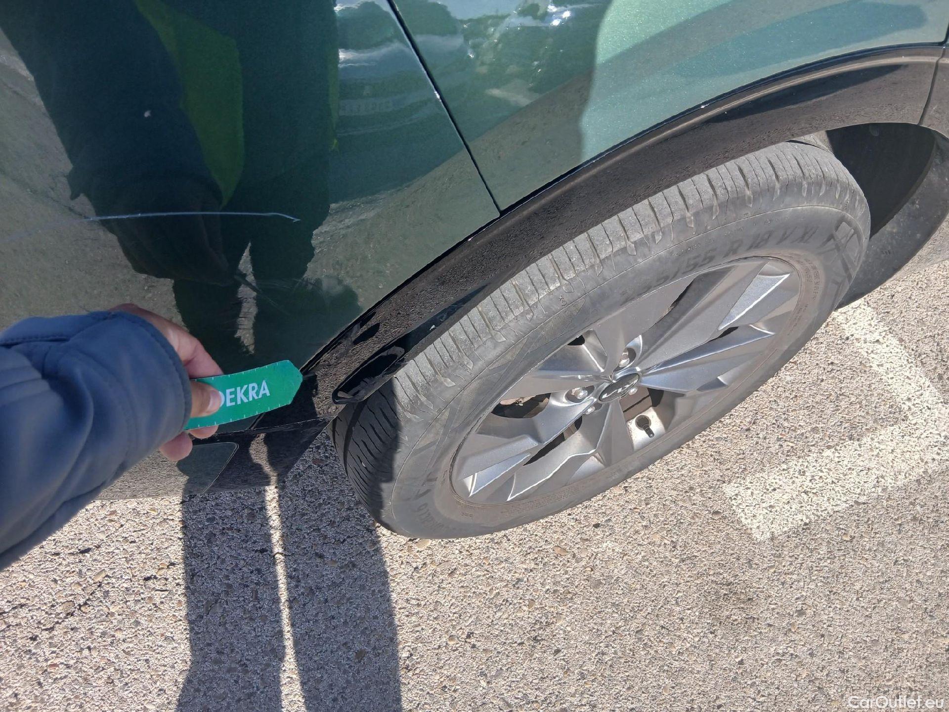  KIA  Sportage KIA  / 2022 / 5P / todoterreno 1.6 T-GDi HEV 171kW (230CV) GT-line 4X2 #32