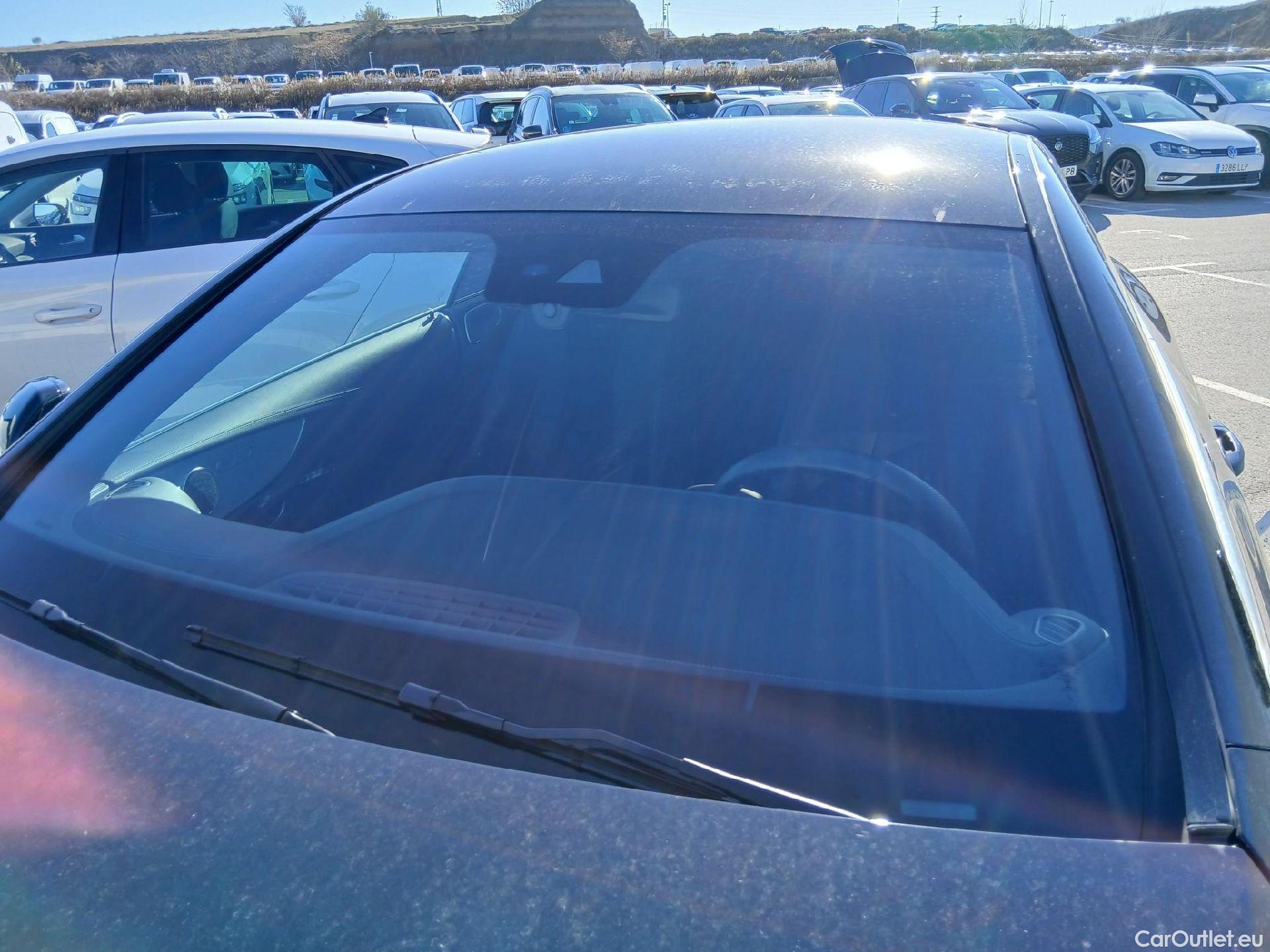  Mercedes  E-Klasse MERCEDES-BENZ Clase E / 2020 / 2P / coupé Coupé E 220 d 4MATIC #1