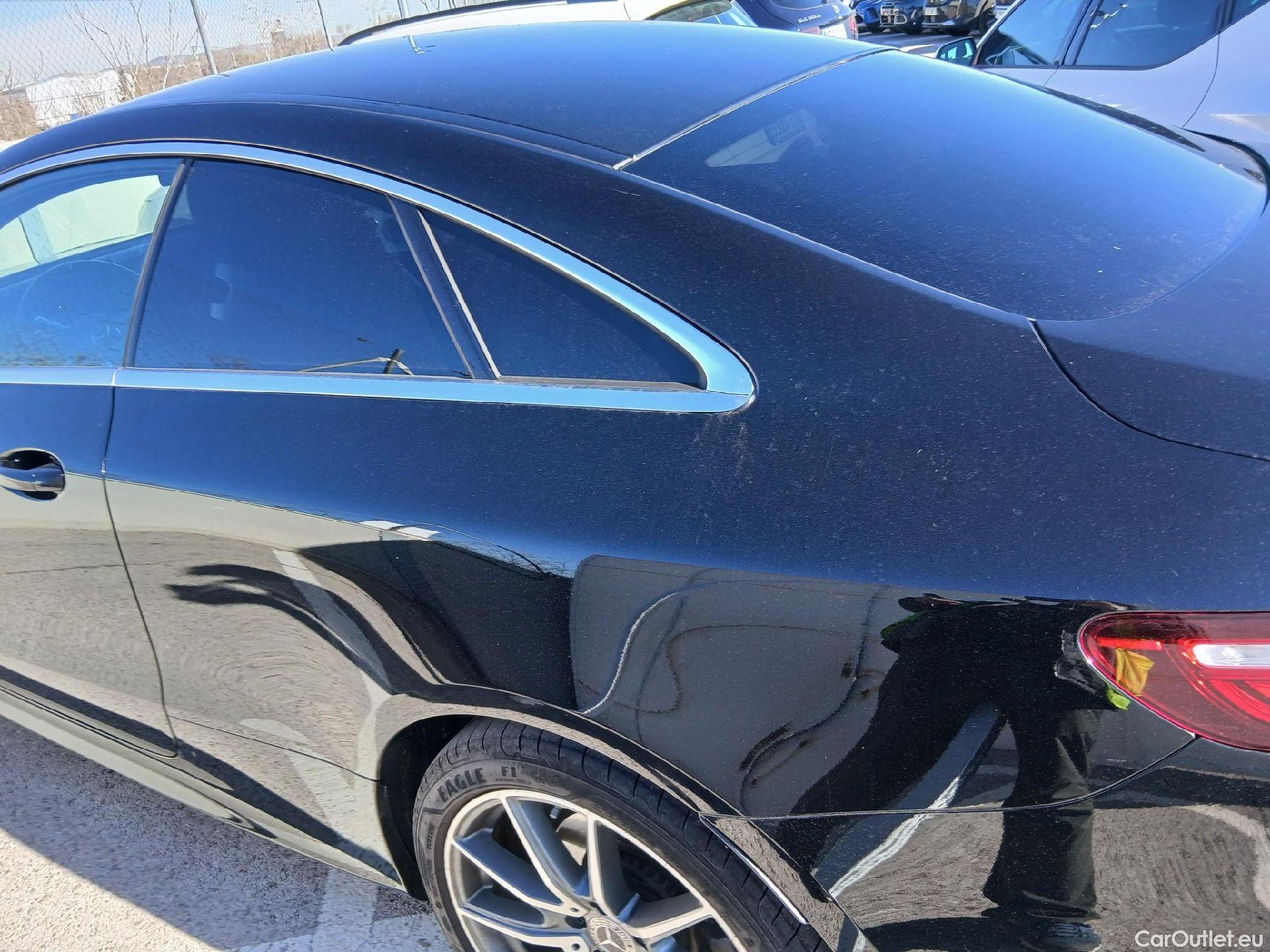  Mercedes  E-Klasse MERCEDES-BENZ Clase E / 2020 / 2P / coupé Coupé E 220 d 4MATIC #9