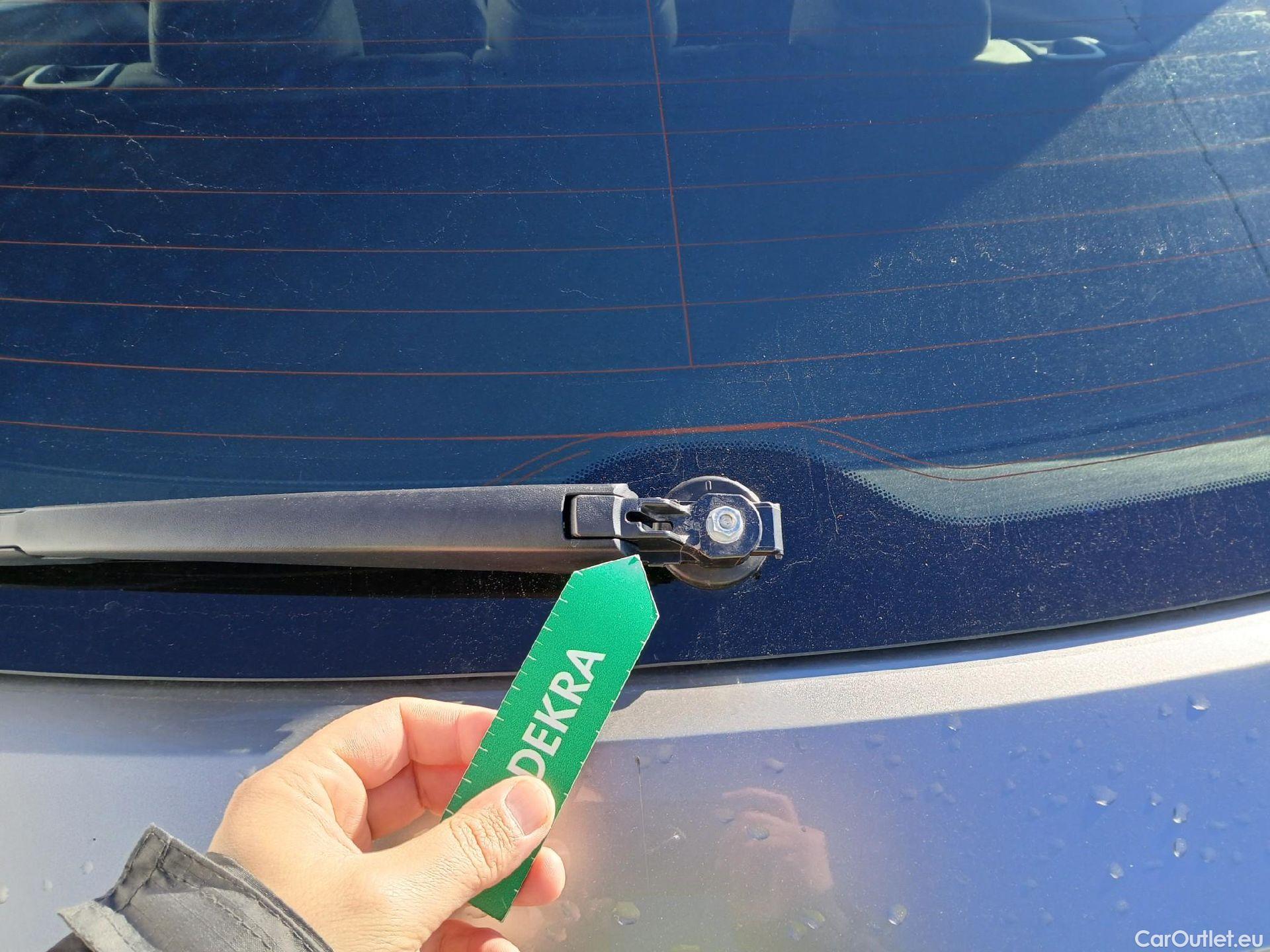  Lexus  UX LEXUS  / 2018 / 5P / todoterreno 2.0 250h Business Navigation (CX) #2