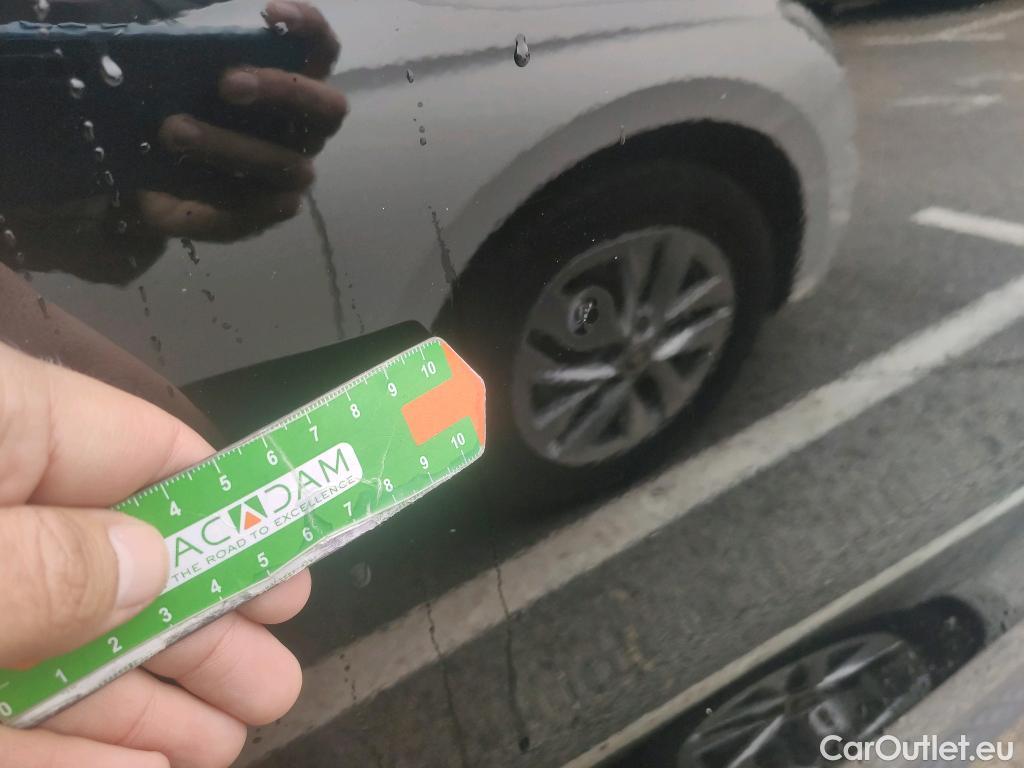  Porsche  Macan PORSCHE  / 2021 / 5P / todoterreno  #4