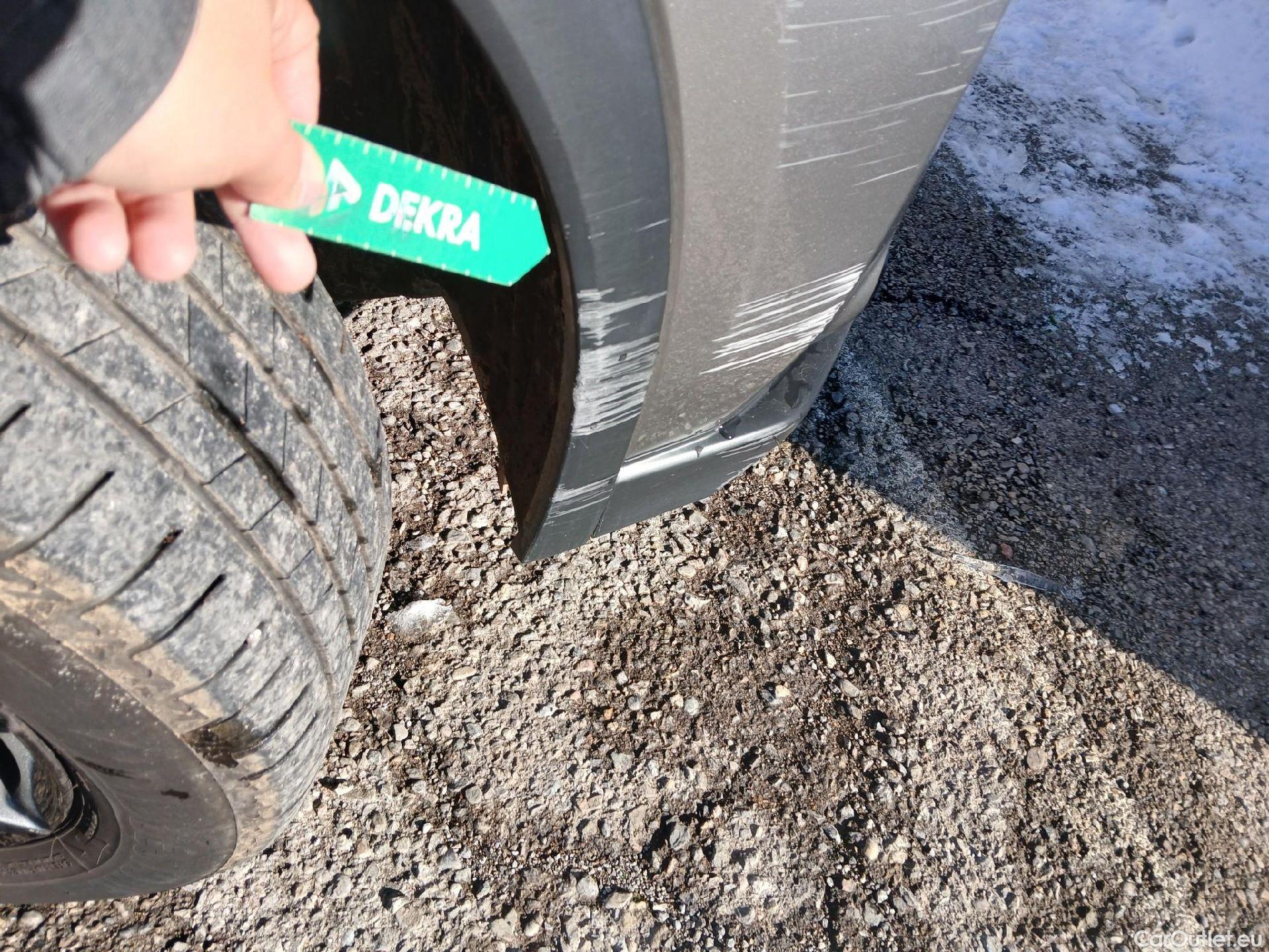  Lexus  UX LEXUS  / 2018 / 5P / todoterreno 2.0 250h Business Navigation (CX) #48