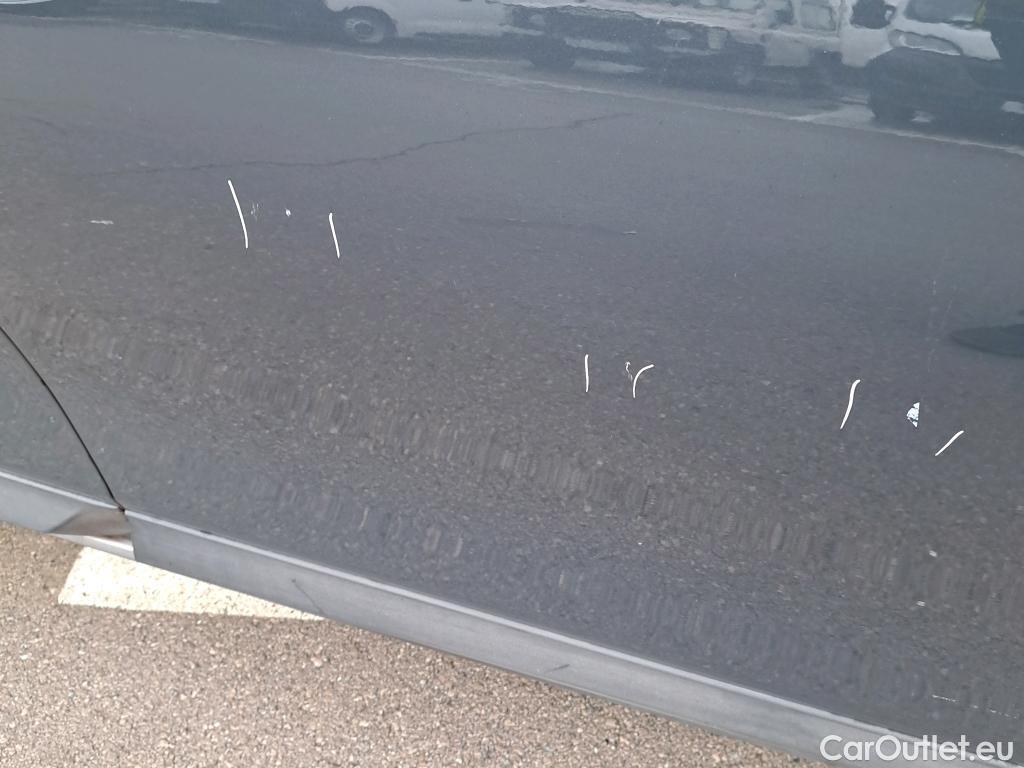  KIA  XCeed KIA  / 2019 / 5P / todoterreno 1.6 GDi PHEV 104kW (141CV) eTech #16