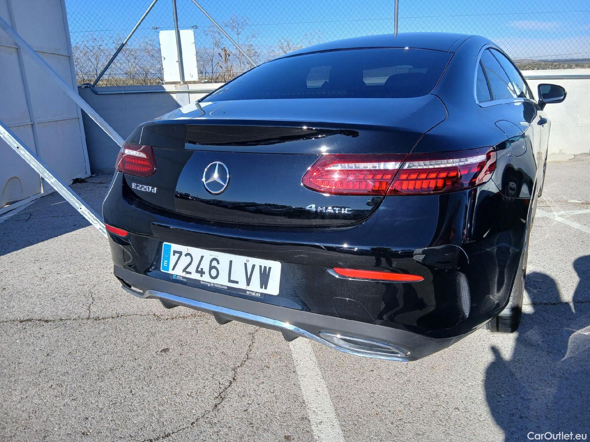  Mercedes  E-Klasse MERCEDES-BENZ Clase E / 2020 / 2P / coupé Coupé E 220 d 4MATIC #11