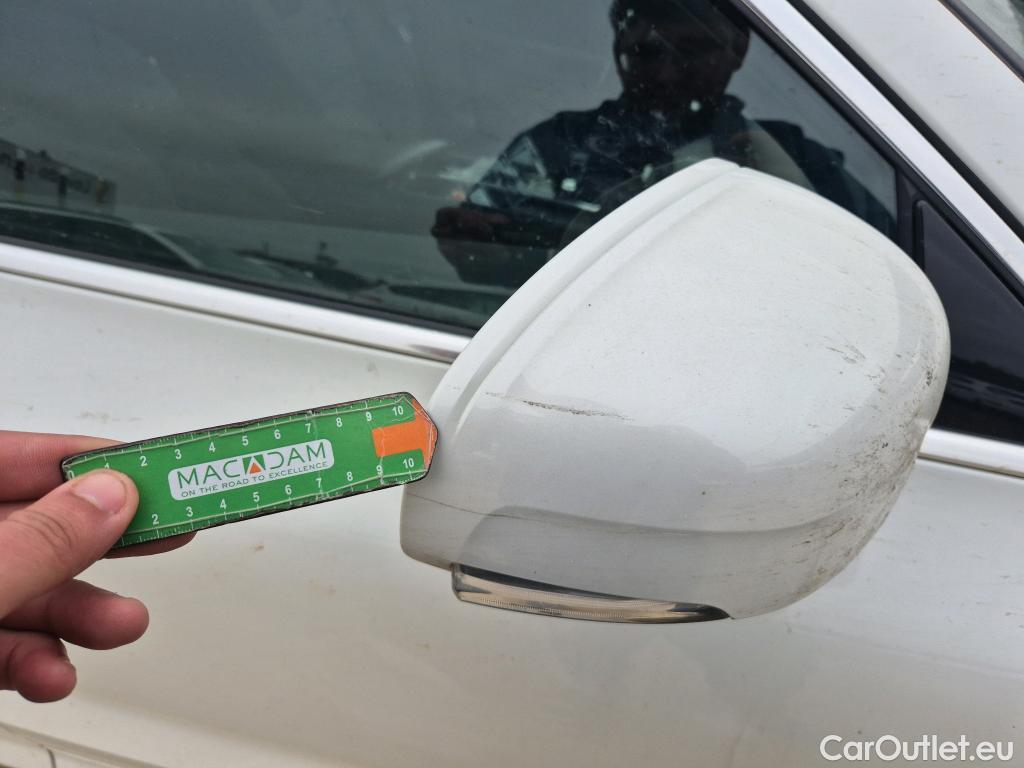  Volvo  XC60 VOLVO  / 2017 / 5P / todoterreno 2.0 B4 D Core Auto #26