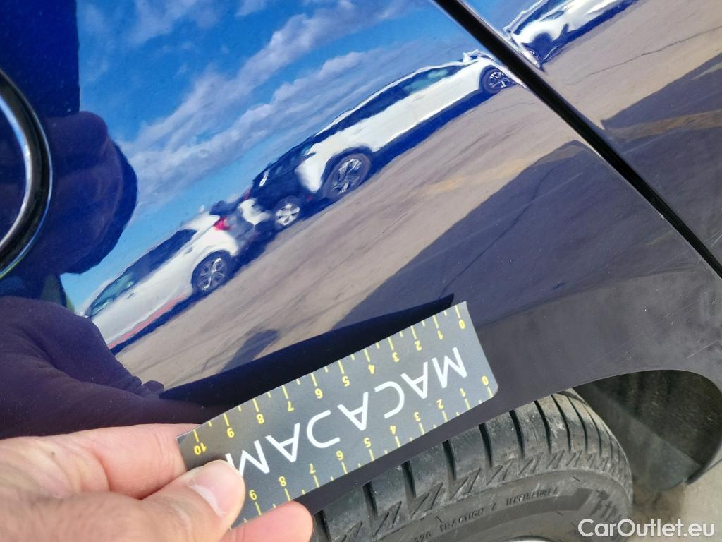  Volkswagen  Golf  VOLKSWAGEN / 2020 / 5P / berlina con portón 1.0 TSI 81kW (110CV) #4