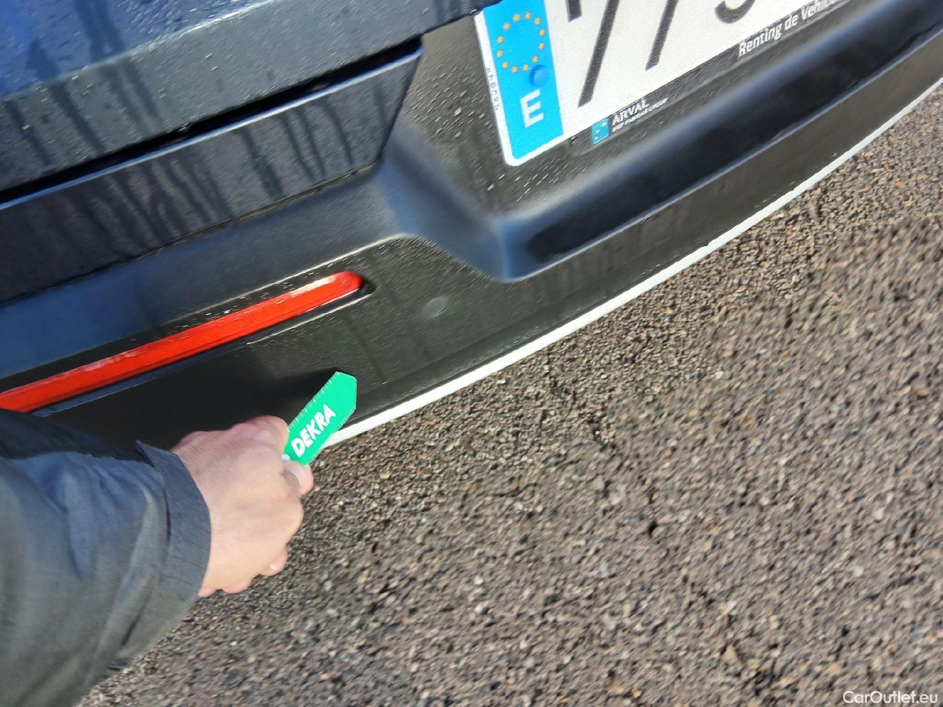  Volvo  XC 40 VOLVO XC40 / 2017 / 5P / todoterreno 1.5 T4 Twin Recharge Inscription Auto #3