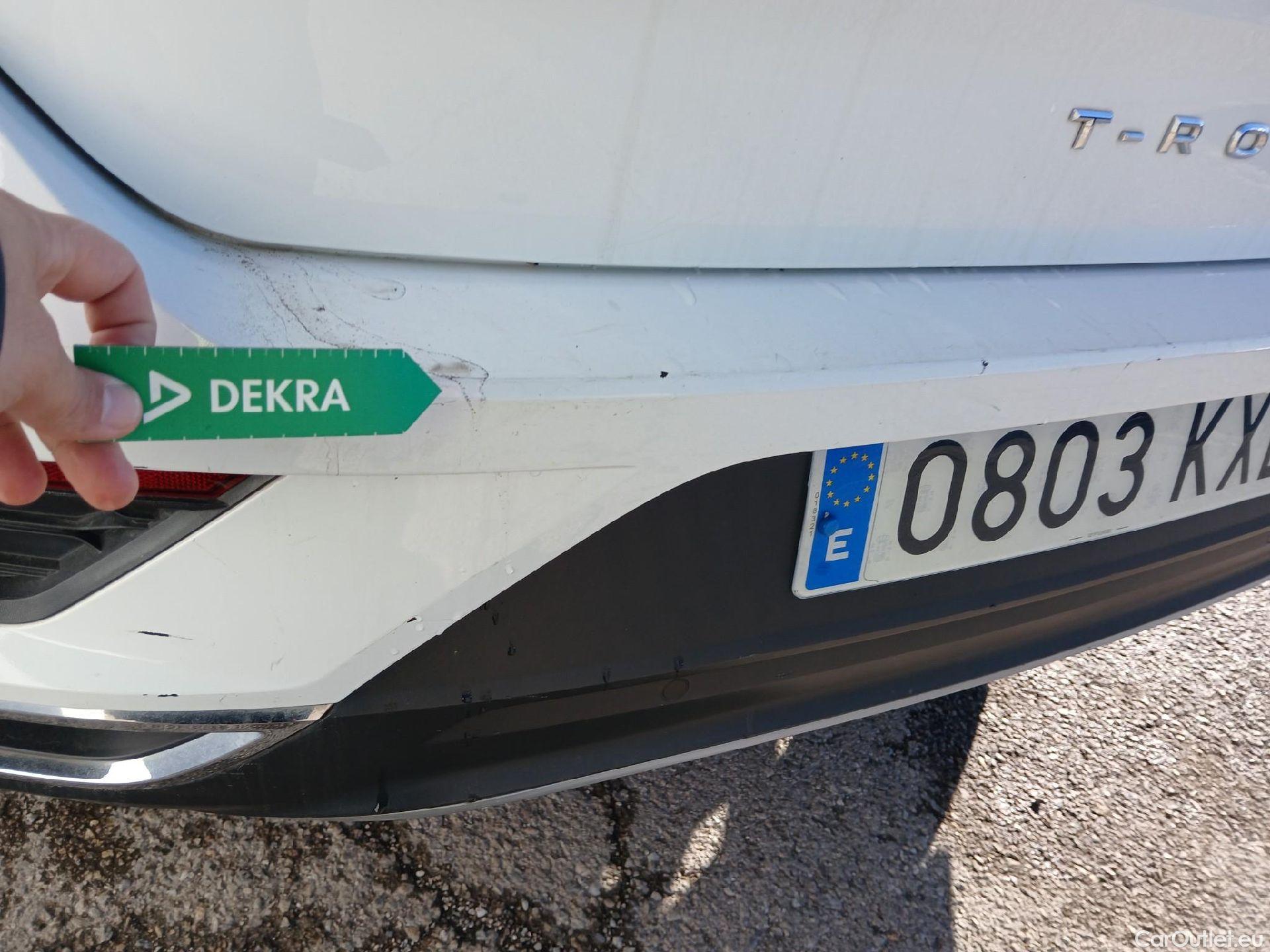  Volkswagen  T-ROC VOLKSWAGEN  / 2017 / 5P / todoterreno Advance 1.0 TSI 85kW (115CV) #13