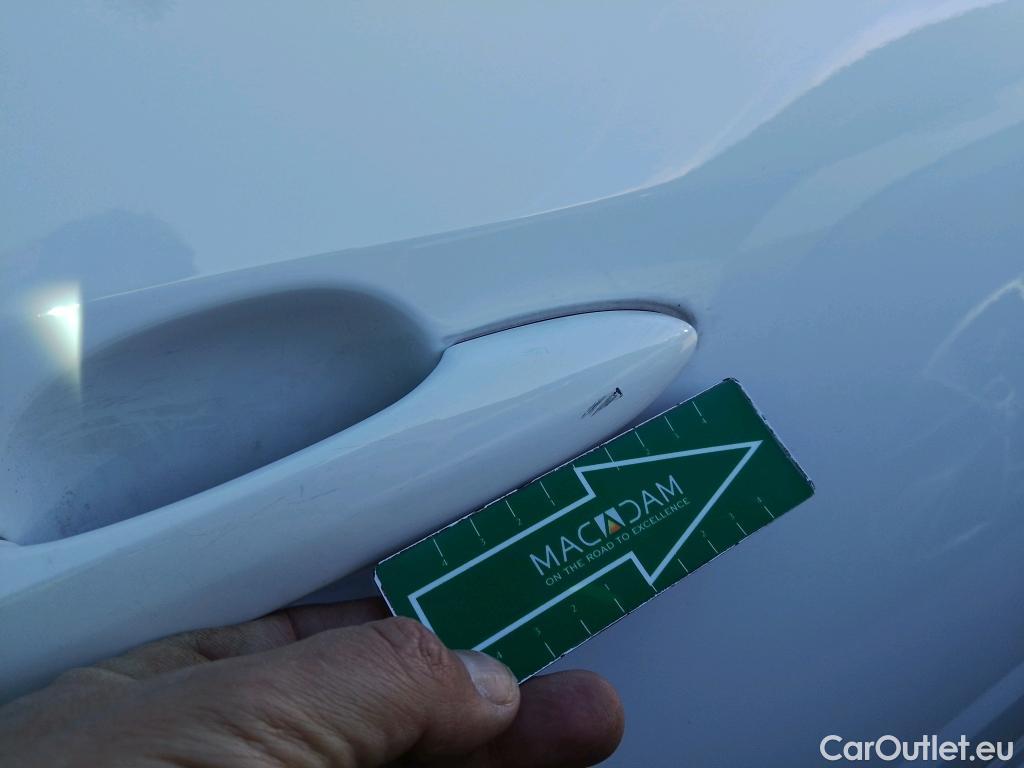  Toyota  Corolla TOYOTA  / 2019 / 5P / berlina con portón 1.8 125H BUSINESS PLUS E-CVT #17