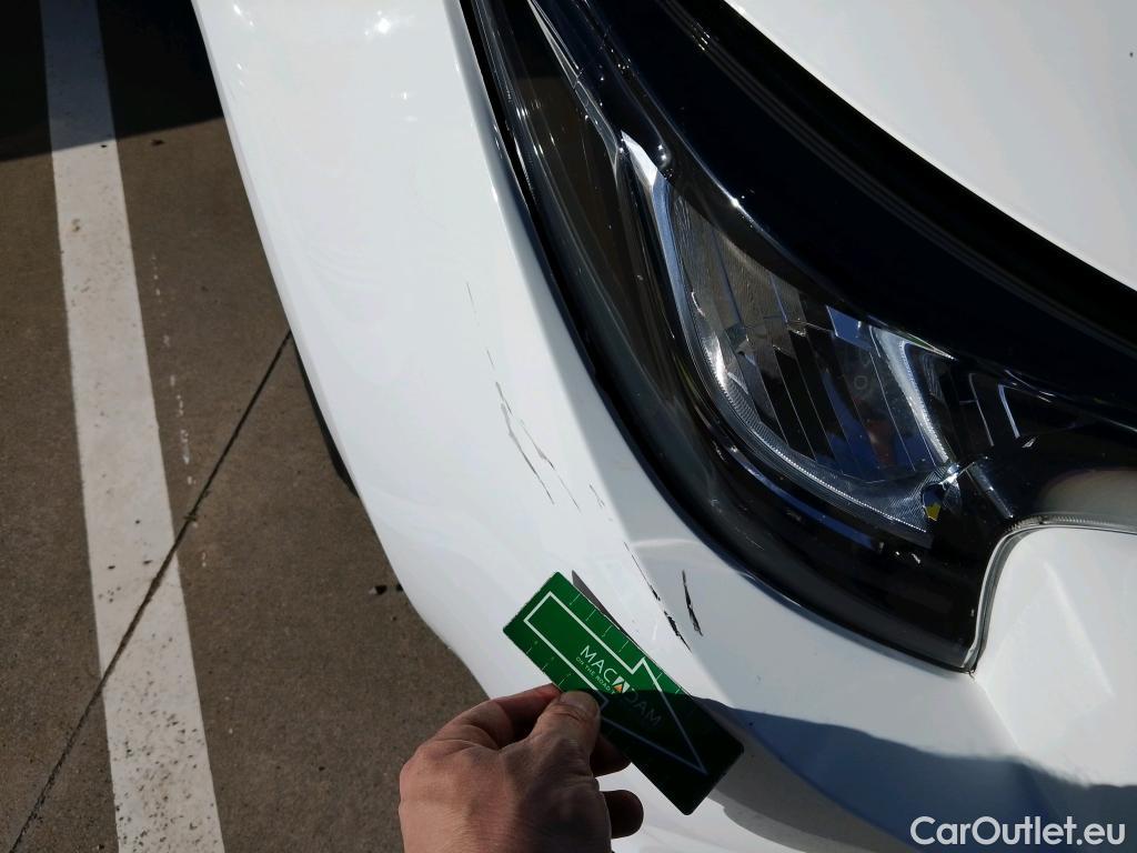  Toyota  Corolla TOYOTA  / 2019 / 5P / berlina con portón 1.8 125H BUSINESS PLUS E-CVT #9