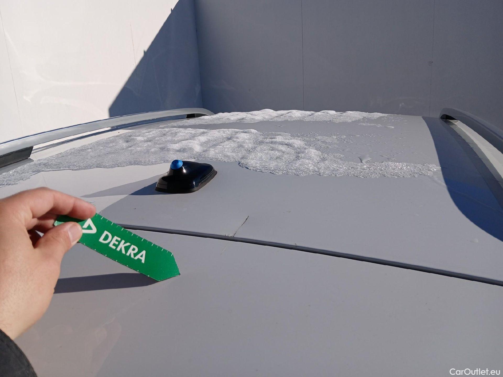  Volkswagen  T-CROSS VOLKSWAGEN  / 2018 / 5P / todoterreno Sport 1.5 TSI 110kW (150CV) DSG #27