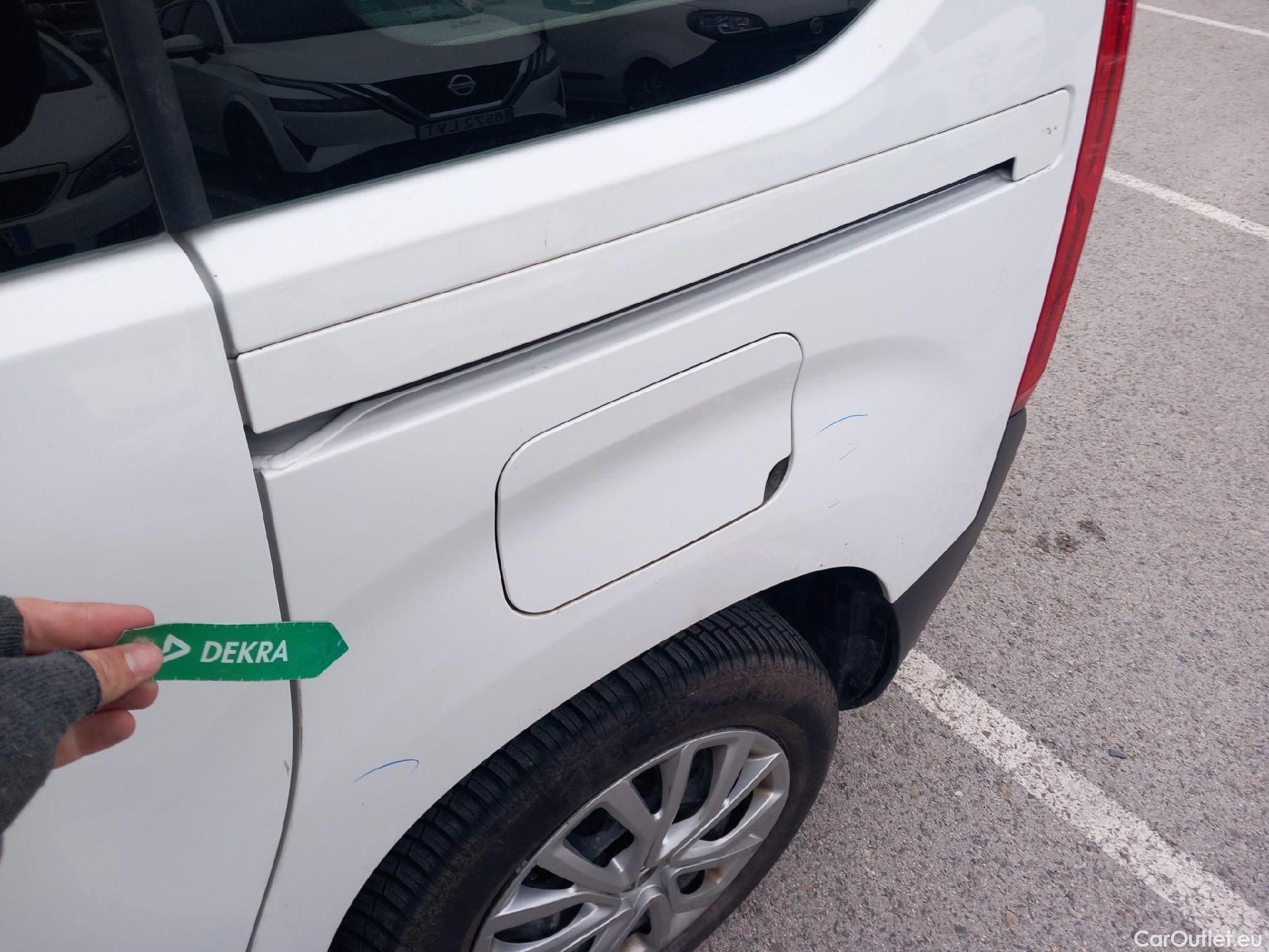  Citroen  Berlingo CITROEN  / 2018 / 5P / monovolumen compacto Talla M BlueHDi 100 S&S FEEL #30