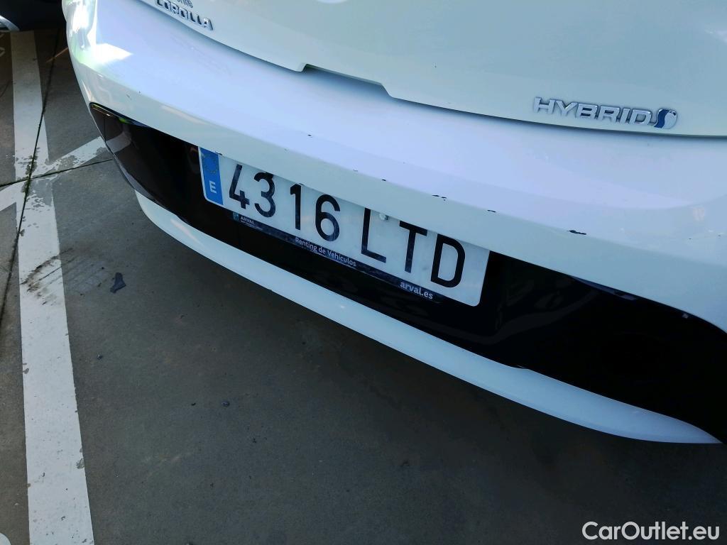  Toyota  Corolla TOYOTA  / 2019 / 5P / berlina con portón 1.8 125H BUSINESS PLUS E-CVT #14