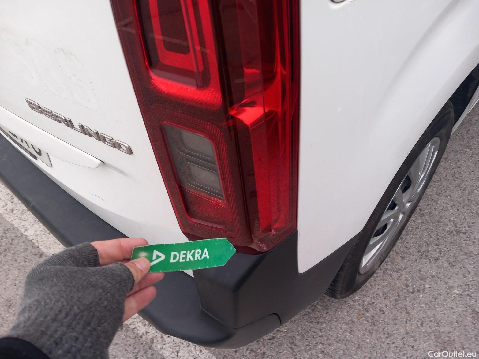  Citroen  Berlingo CITROEN  / 2018 / 5P / monovolumen compacto Talla M BlueHDi 100 S&S FEEL #37