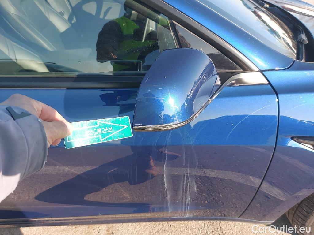  Tesla  Model 3 TESLA  / 2018 / 4P / sedán Gran Autonomía 4WD #48