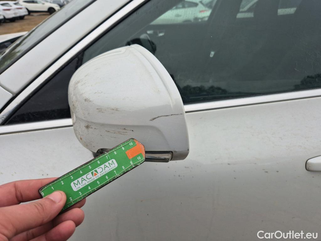  Volvo  XC60 VOLVO  / 2017 / 5P / todoterreno 2.0 B4 D Core Auto #24