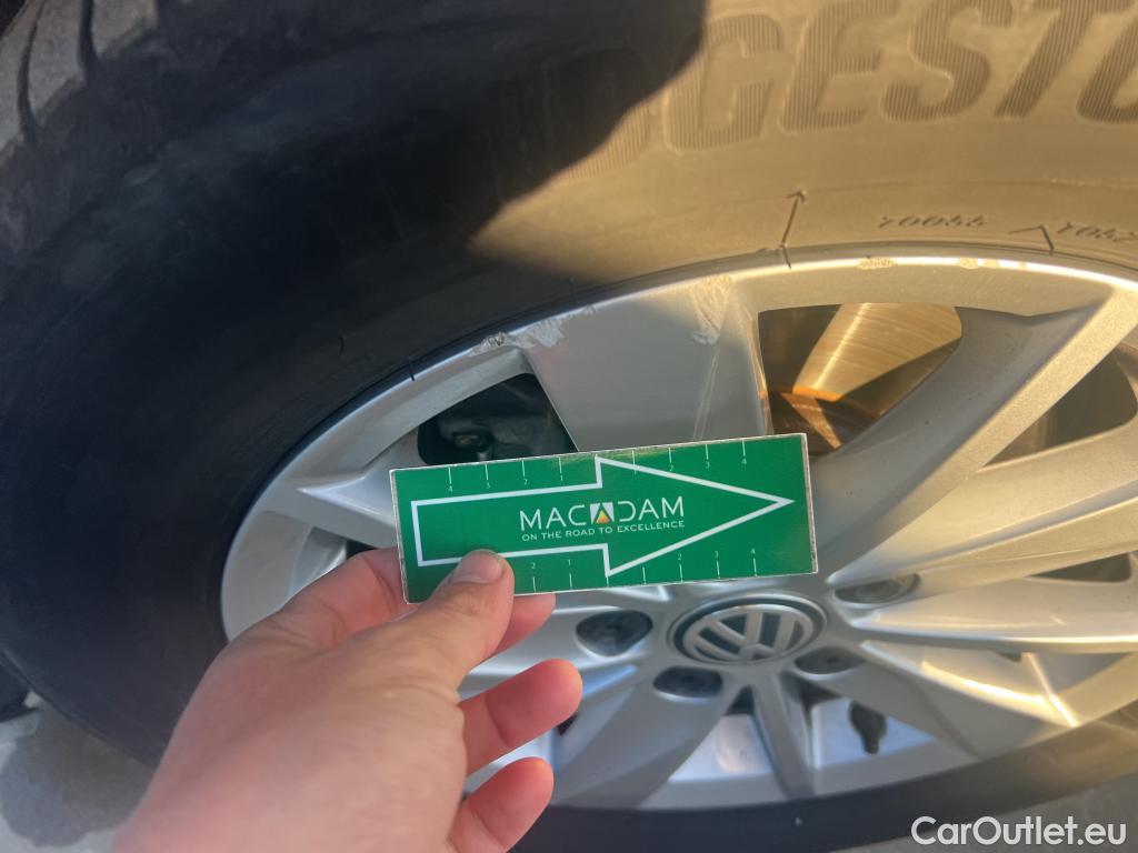  Volkswagen  Golf  VOLKSWAGEN / 2016 / 5P / berlina con portón Ready2Go 1.6 TDI 85kW (115CV) #14