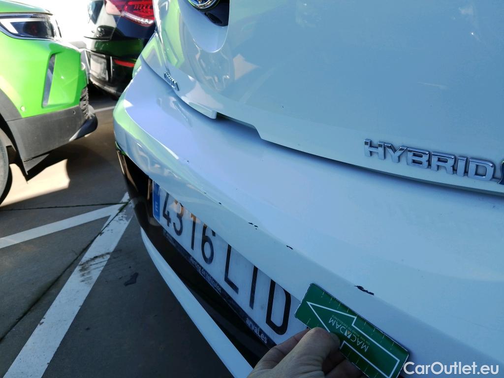  Toyota  Corolla TOYOTA  / 2019 / 5P / berlina con portón 1.8 125H BUSINESS PLUS E-CVT #13