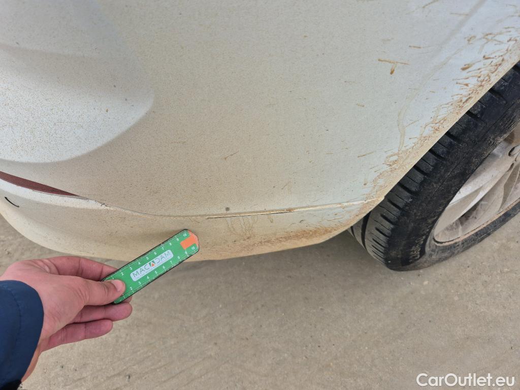  Volvo  XC60 VOLVO  / 2017 / 5P / todoterreno 2.0 B4 D Core Auto #16