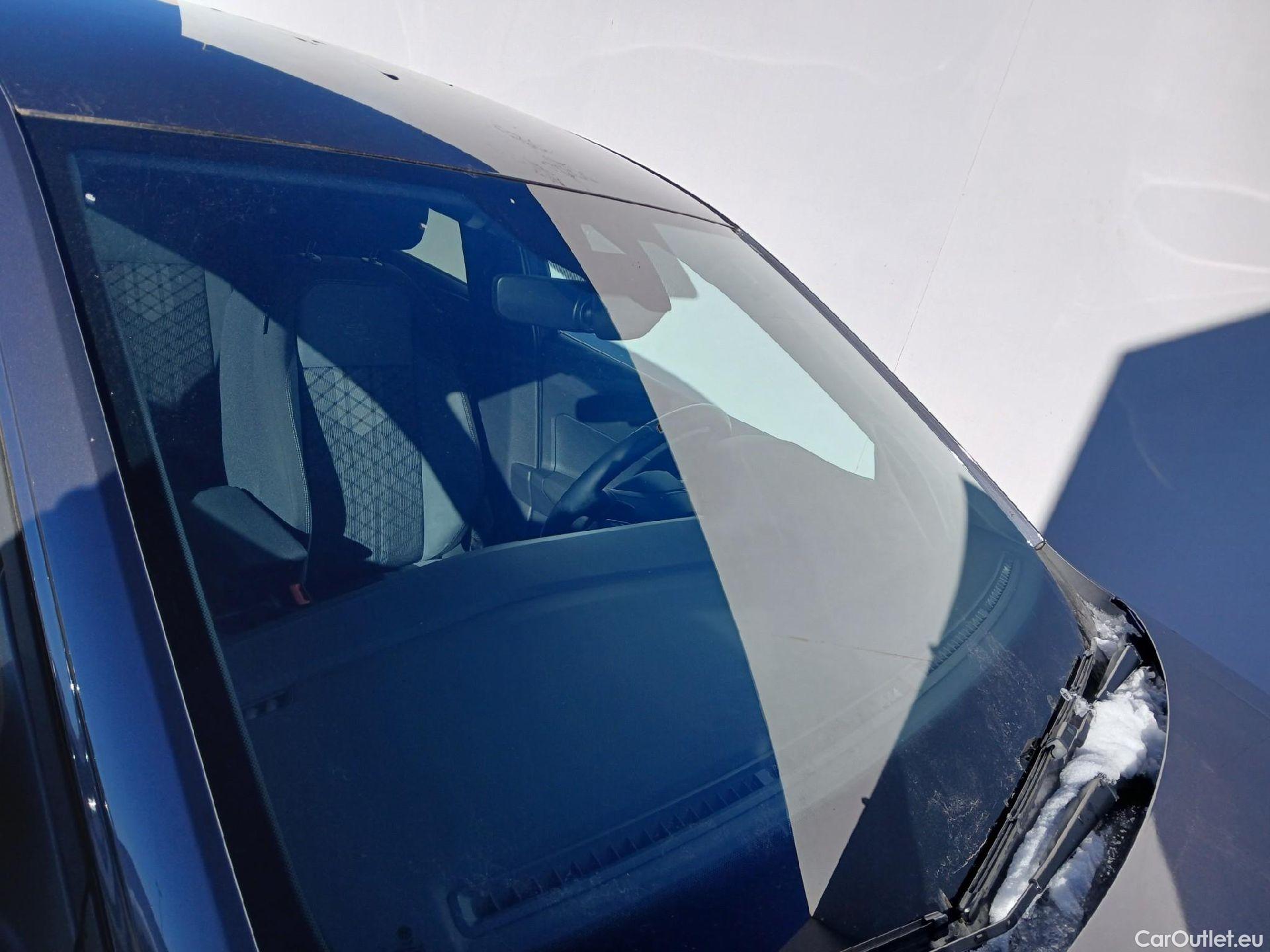  Volkswagen  Polo  VI R-Line 1.0 TSI 95CV AT7 E6d #2