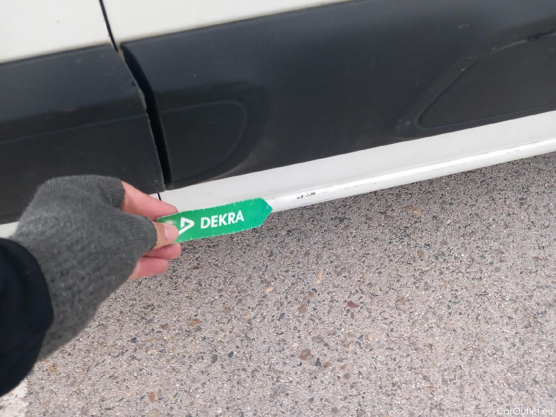  Citroen  Berlingo CITROEN  / 2018 / 5P / monovolumen compacto Talla M BlueHDi 100 S&S FEEL #28