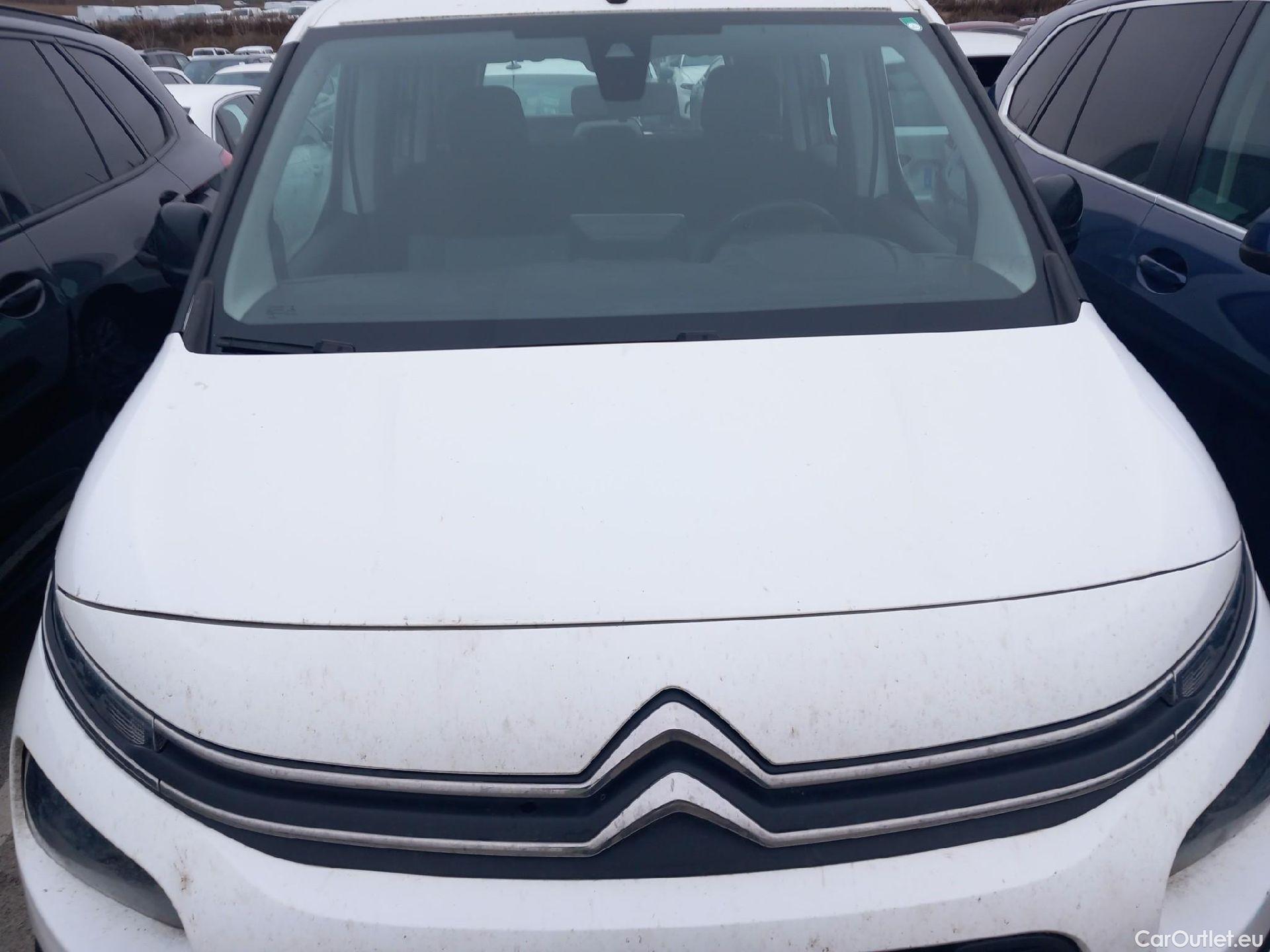  Citroen  Berlingo CITROEN  / 2018 / 5P / monovolumen compacto Talla M BlueHDi 100 S&S FEEL #4