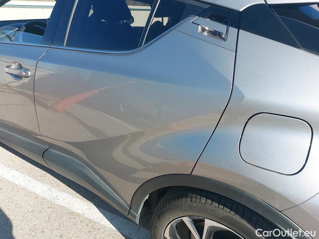  Toyota  C-HR TOYOTA  / 2016 / 5P / todoterreno 1.8 125H Advance (CX) #6