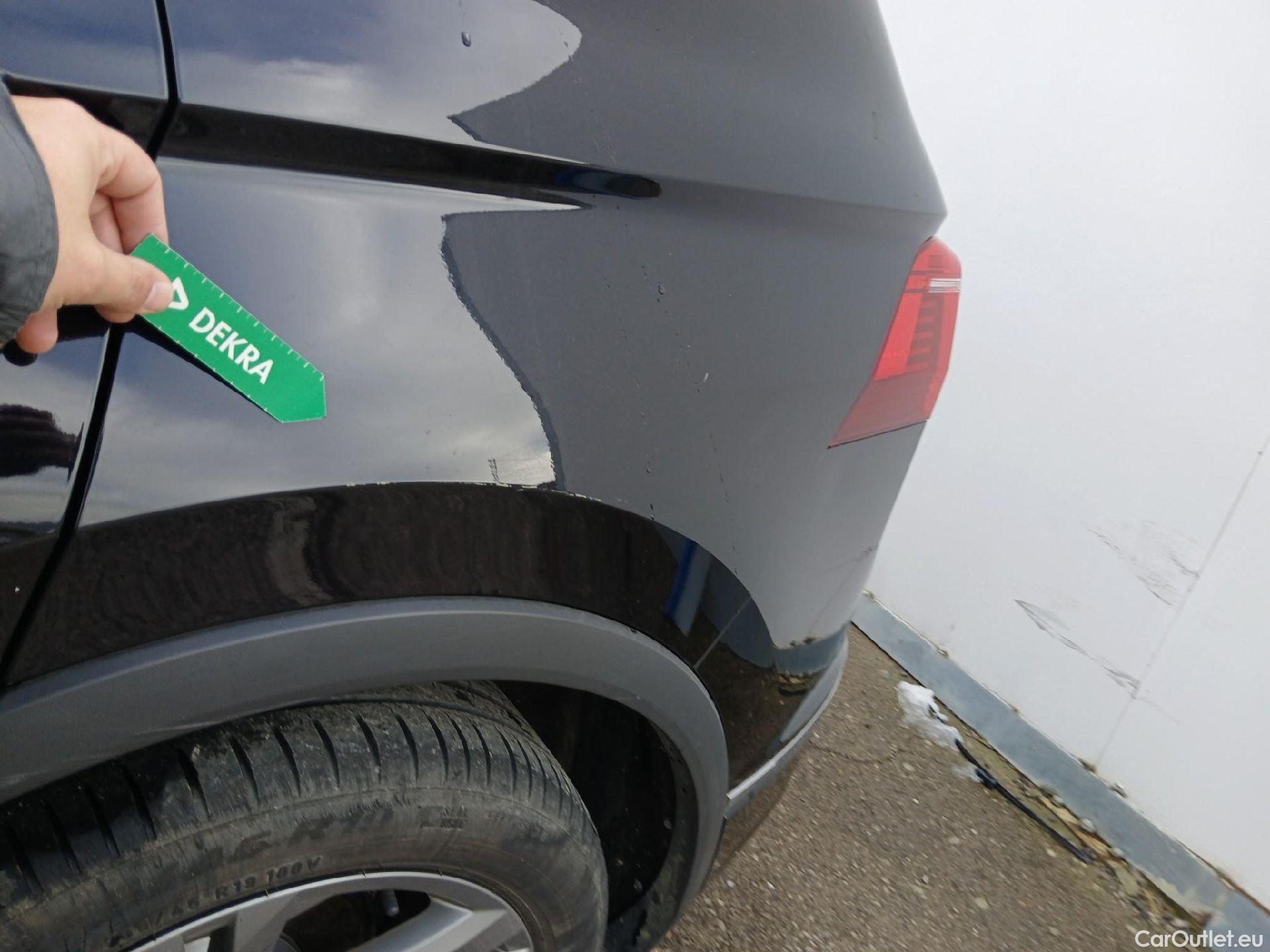  Volkswagen  Tiguan VOLKSWAGEN  / 2020 / 5P / todoterreno R-Line 2.0 TDI 110kW (150CV) DSG #15