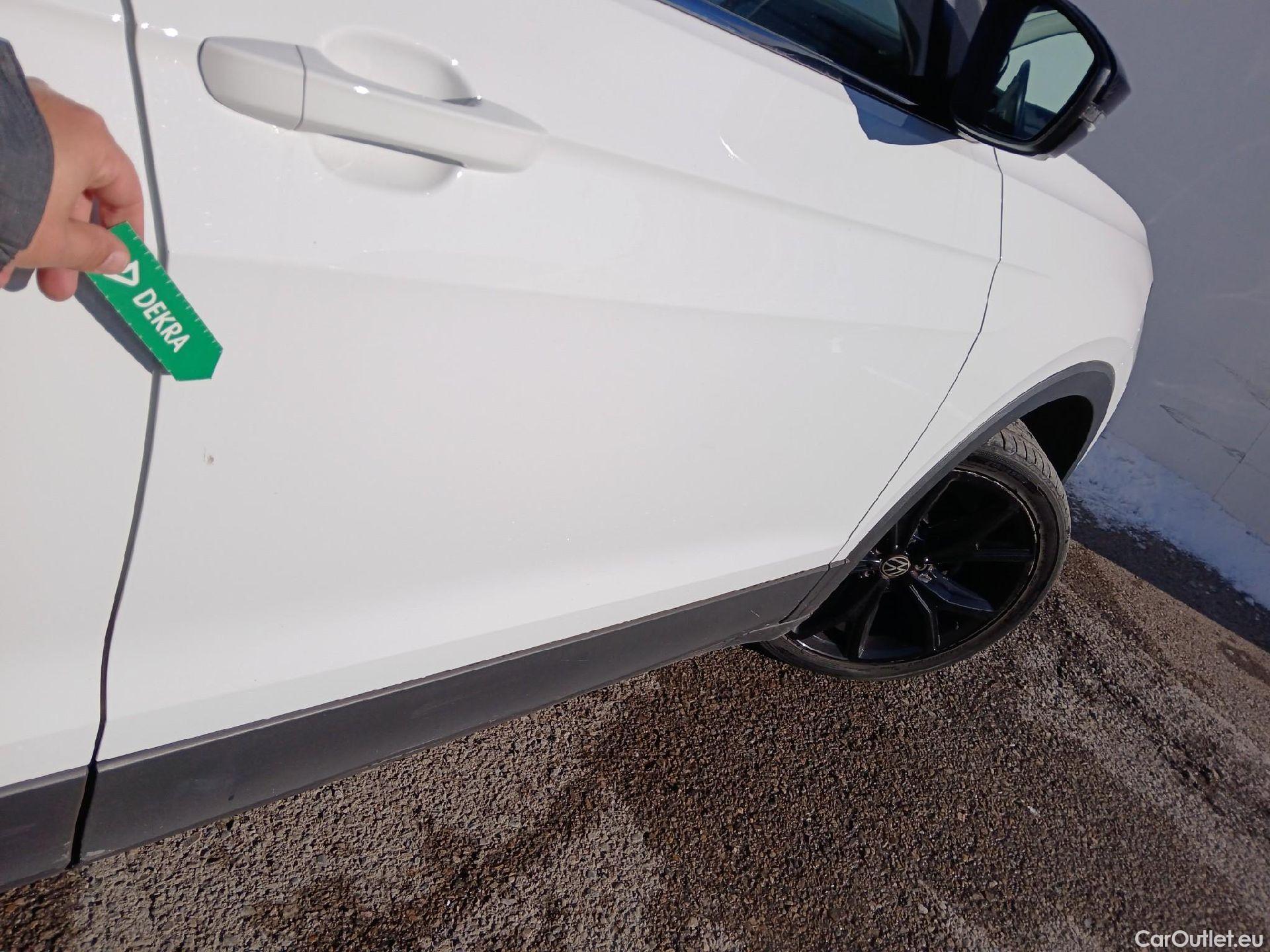  Volkswagen  T-CROSS VOLKSWAGEN  / 2018 / 5P / todoterreno Sport 1.5 TSI 110kW (150CV) DSG #36