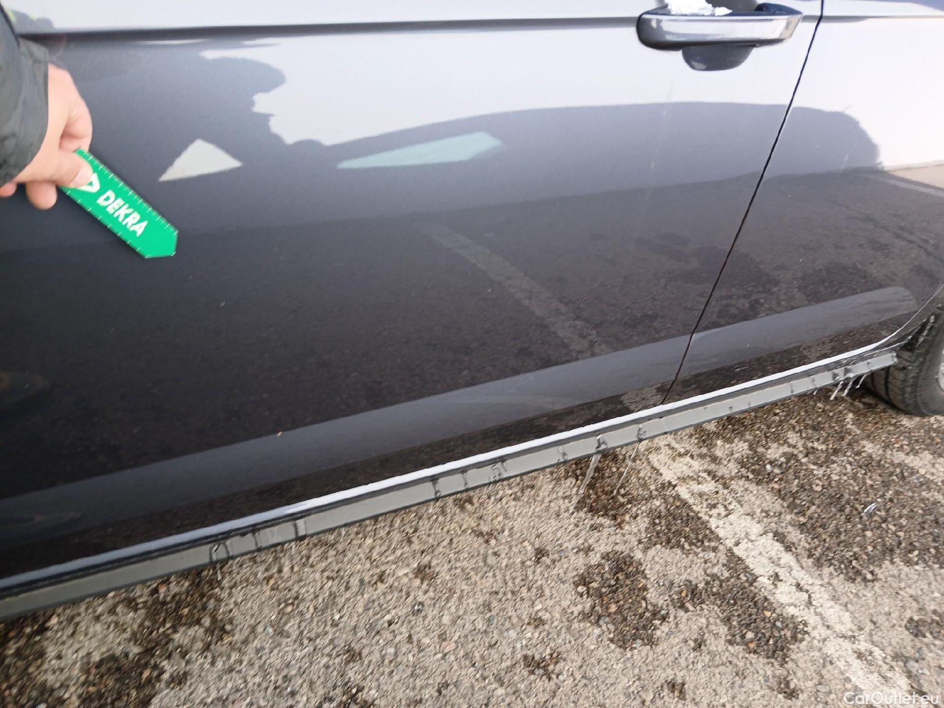  Volkswagen  Polo  VI R-Line 1.0 TSI 95CV AT7 E6d #10