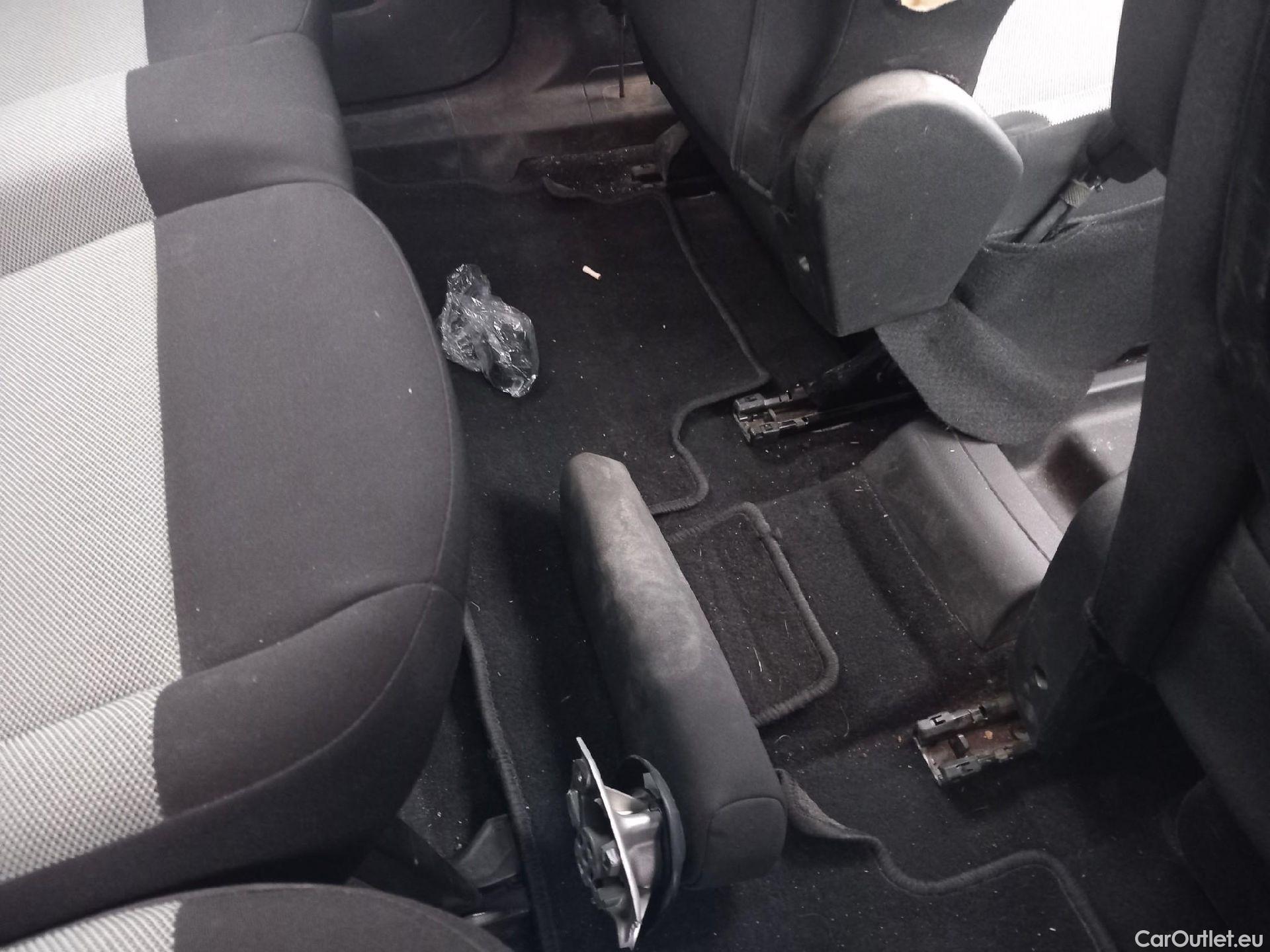  Citroen  Berlingo CITROEN  / 2018 / 5P / monovolumen compacto Talla M BlueHDi 100 S&S FEEL #10