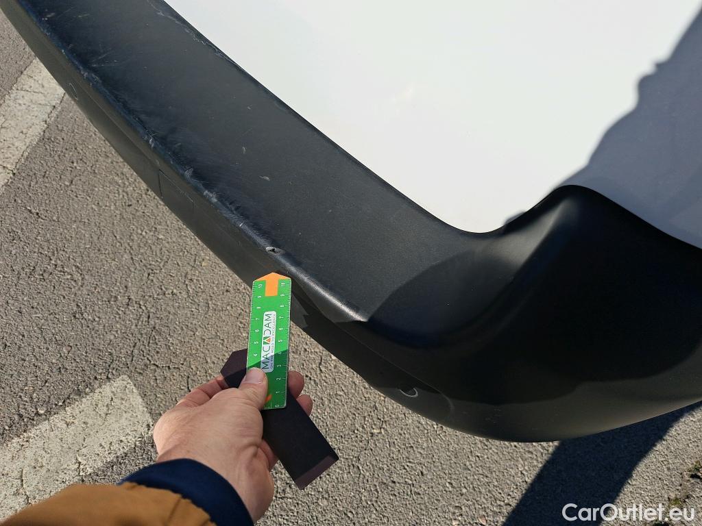  Peugeot  Expert PEUGEOT  / 2016 / 4P / furgón Furgón Premium 1.5 BlueHDi 100 Standard (AC) #9