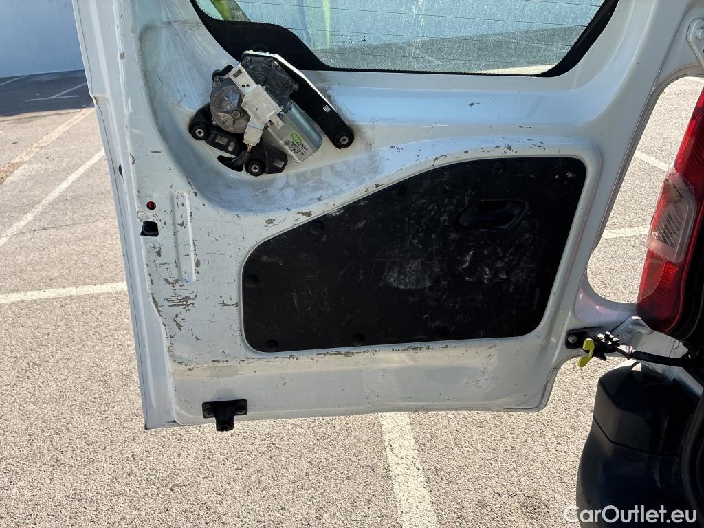  Peugeot  RIFTER PEUGEOT  / 2018 / 4P / combi Active Standard BlueHDi 73kW (IND) (CX2) #62