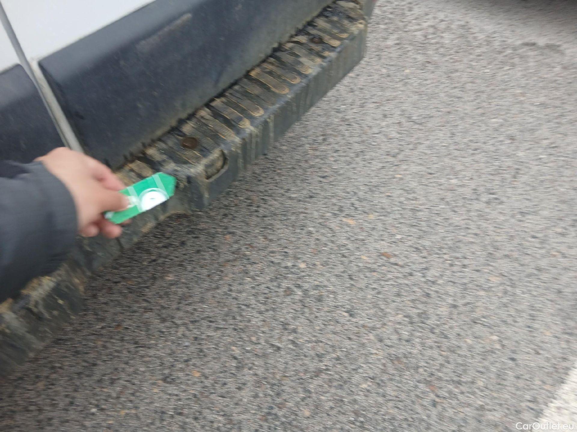  Nissan  NV400 NISSAN  / 2011 / 4P / furgón L2H2 3,5T 2.3dCi 99kW FWD Optima #32