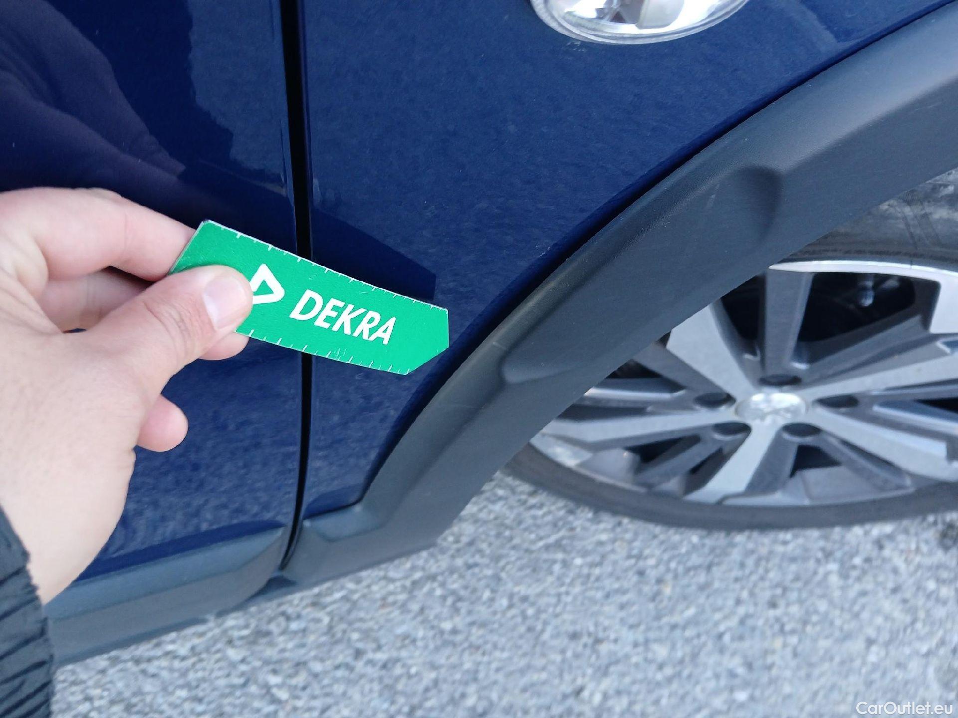  Peugeot  RIFTER PEUGEOT  / 2018 / 5P / monovolumen compacto GT Line Long BlueHDi 96kW #40