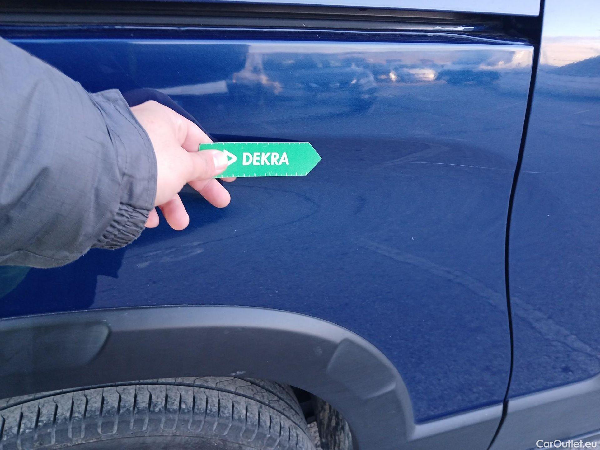  Peugeot  RIFTER PEUGEOT  / 2018 / 5P / monovolumen compacto GT Line Long BlueHDi 96kW #33