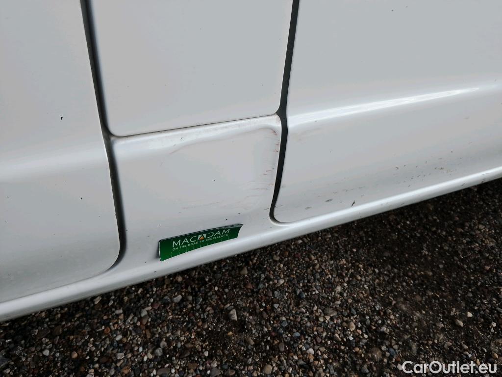  Nissan  NV200 NISSAN e- / 2009 / 5P / combi Combi 5 40 kWh PROFESIONAL #9